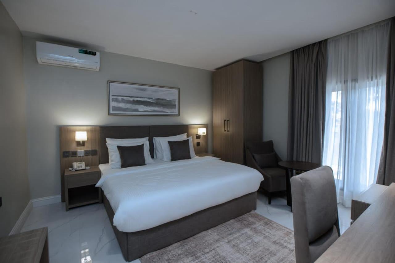Knightsbridge Hotel & Suites Abuja Exterior foto